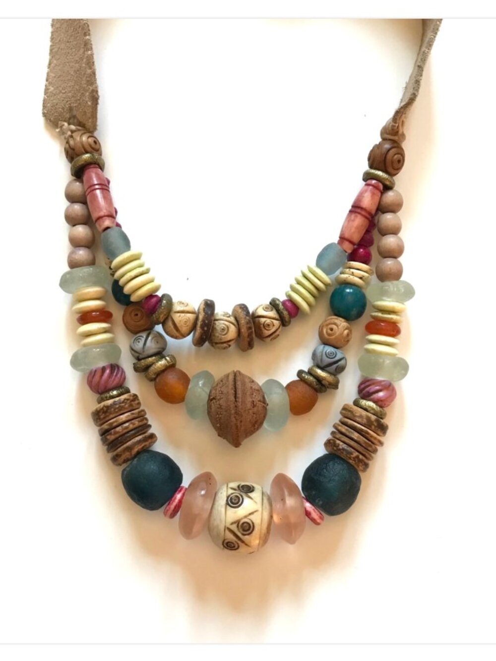Twine & Twig Layered Desert Beaded Necklace Womens Suede Strap Blue Brown Beads - Picture 2 of 9